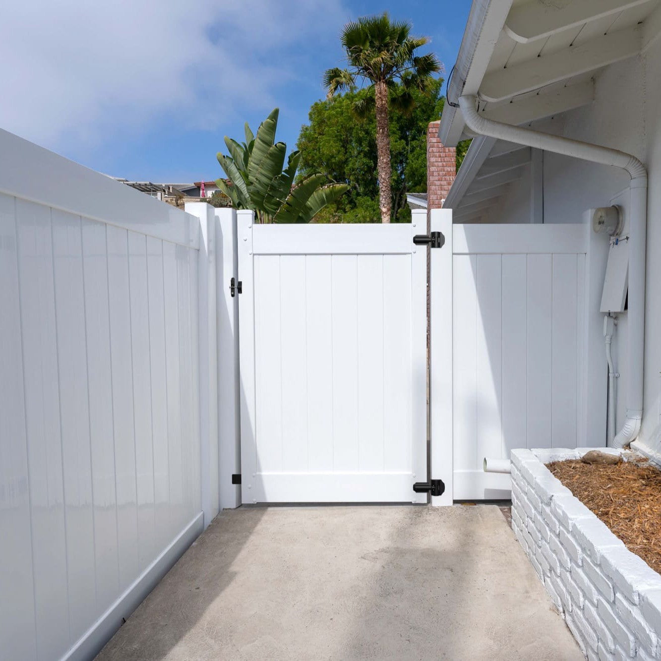 Dogwood Home Series - Fence Panel - 6' x 8' - ActiveYards -