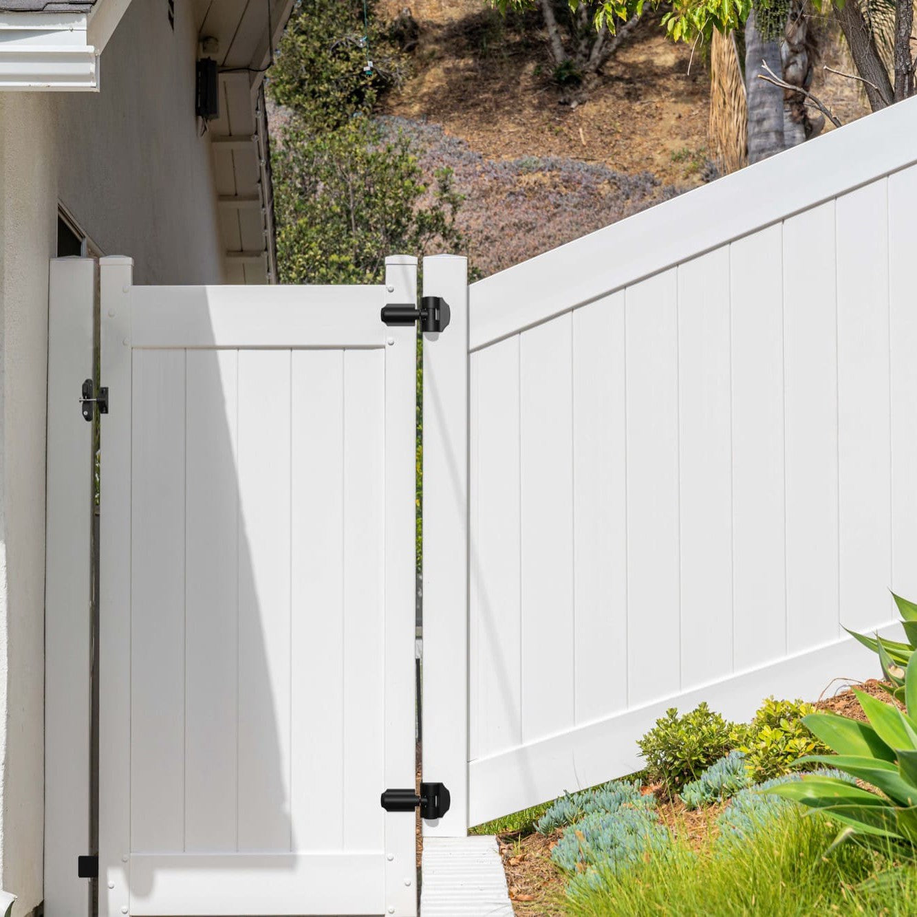 Dogwood Home Series - Fence Panel - 6' x 8' - ActiveYards -