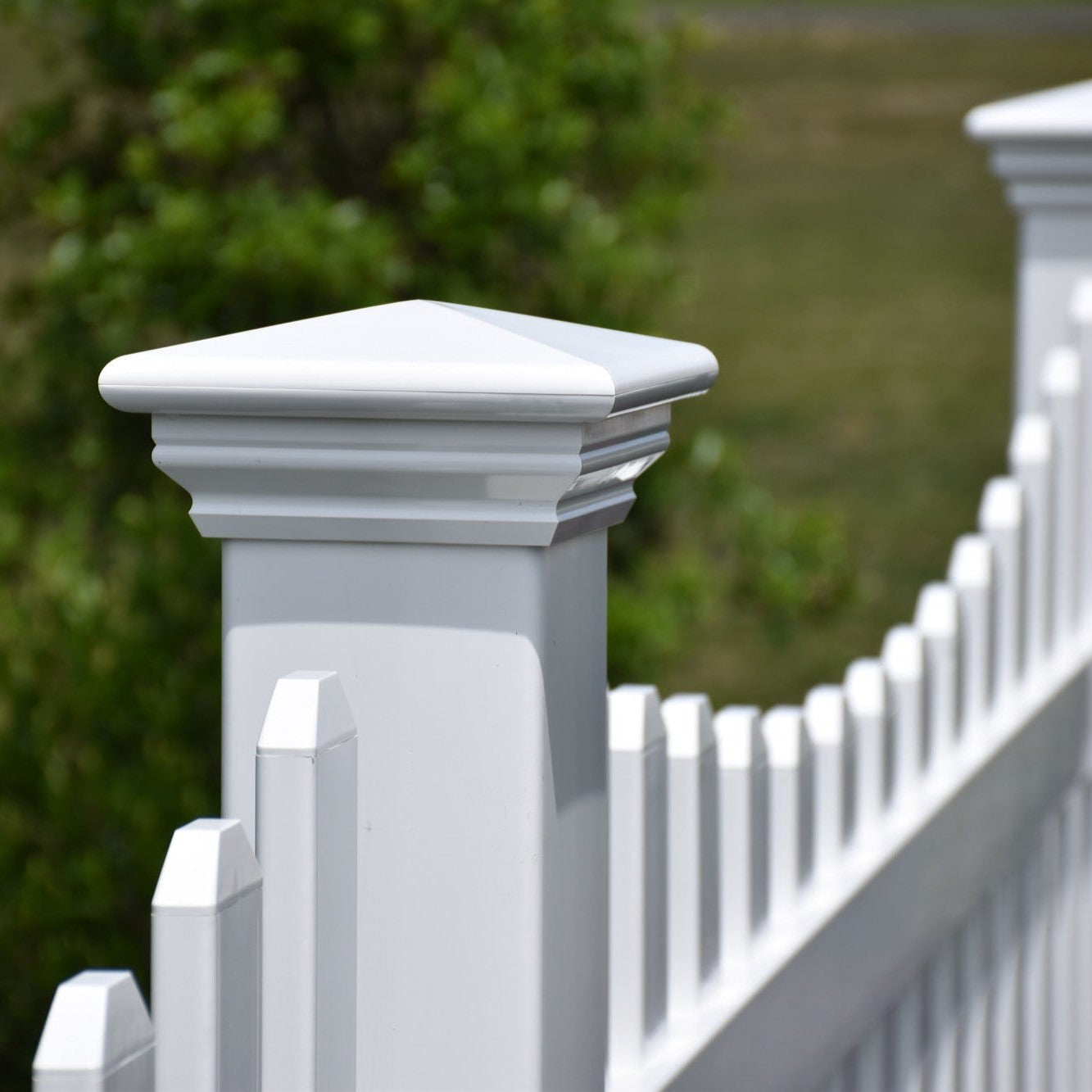 Silverbell Scallop Haven Series - Fence Panel - 4' x 8' - ActiveYards - White