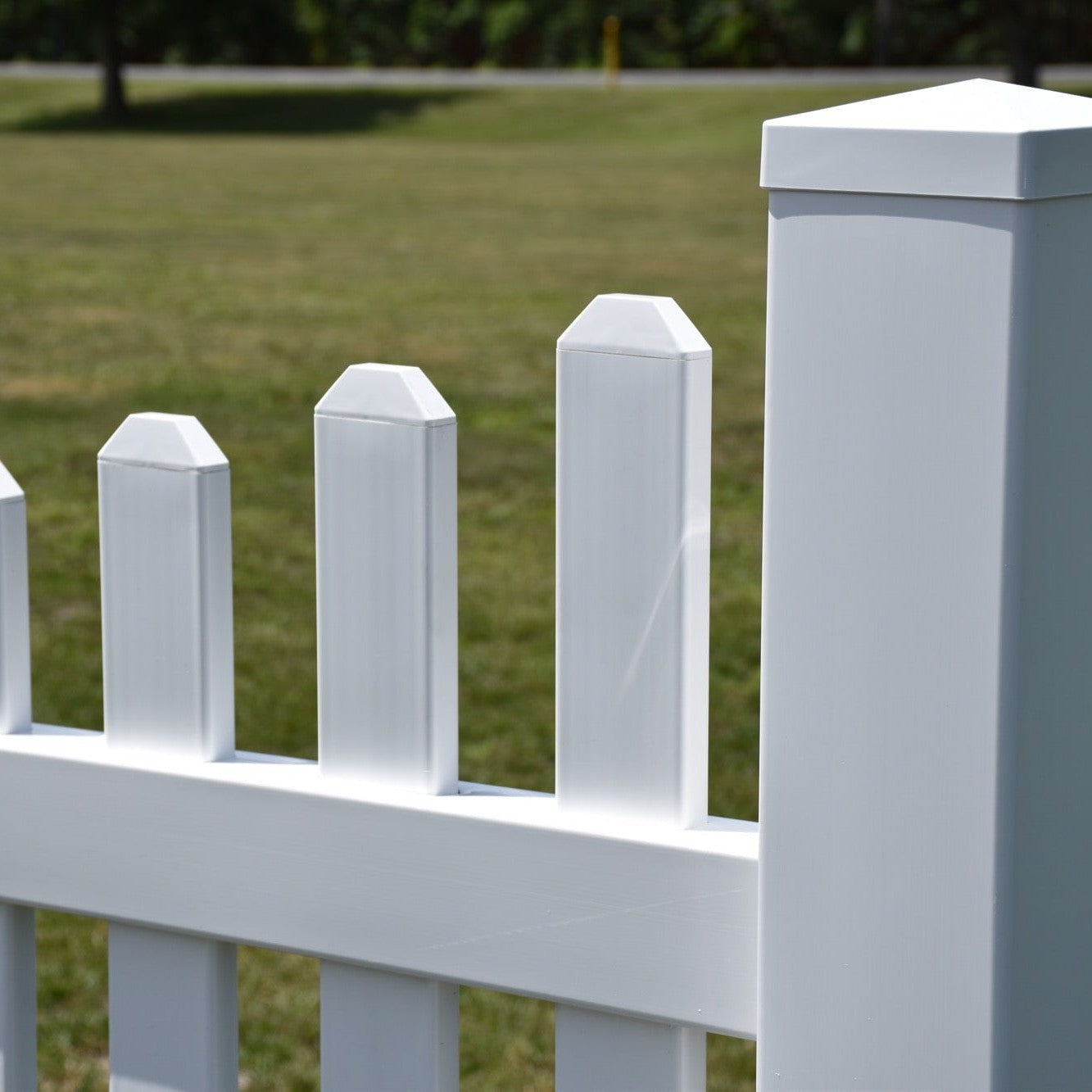Silverbell Scallop Haven Series - Fence Panel - 4' x 8' - ActiveYards - White