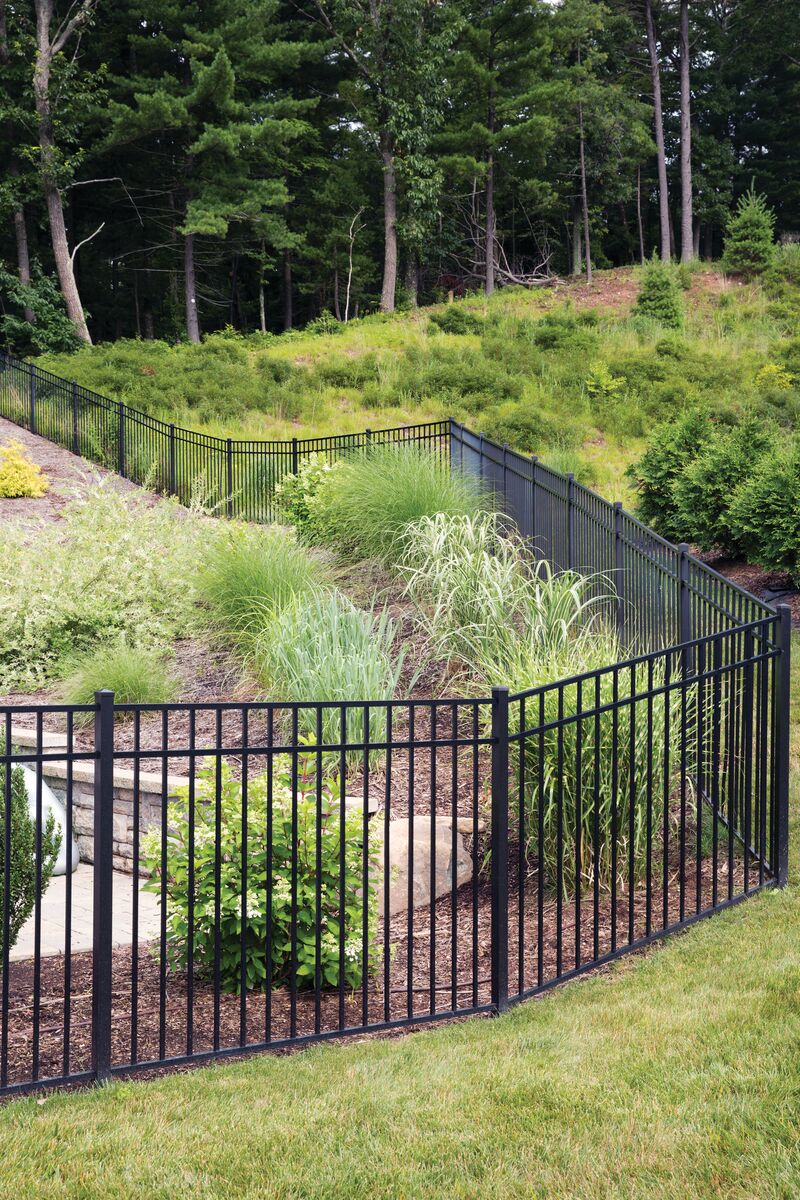 Granite DR Home Series - Fence Panel - 4½' x 6' Drop Rail - ActiveYards - Black